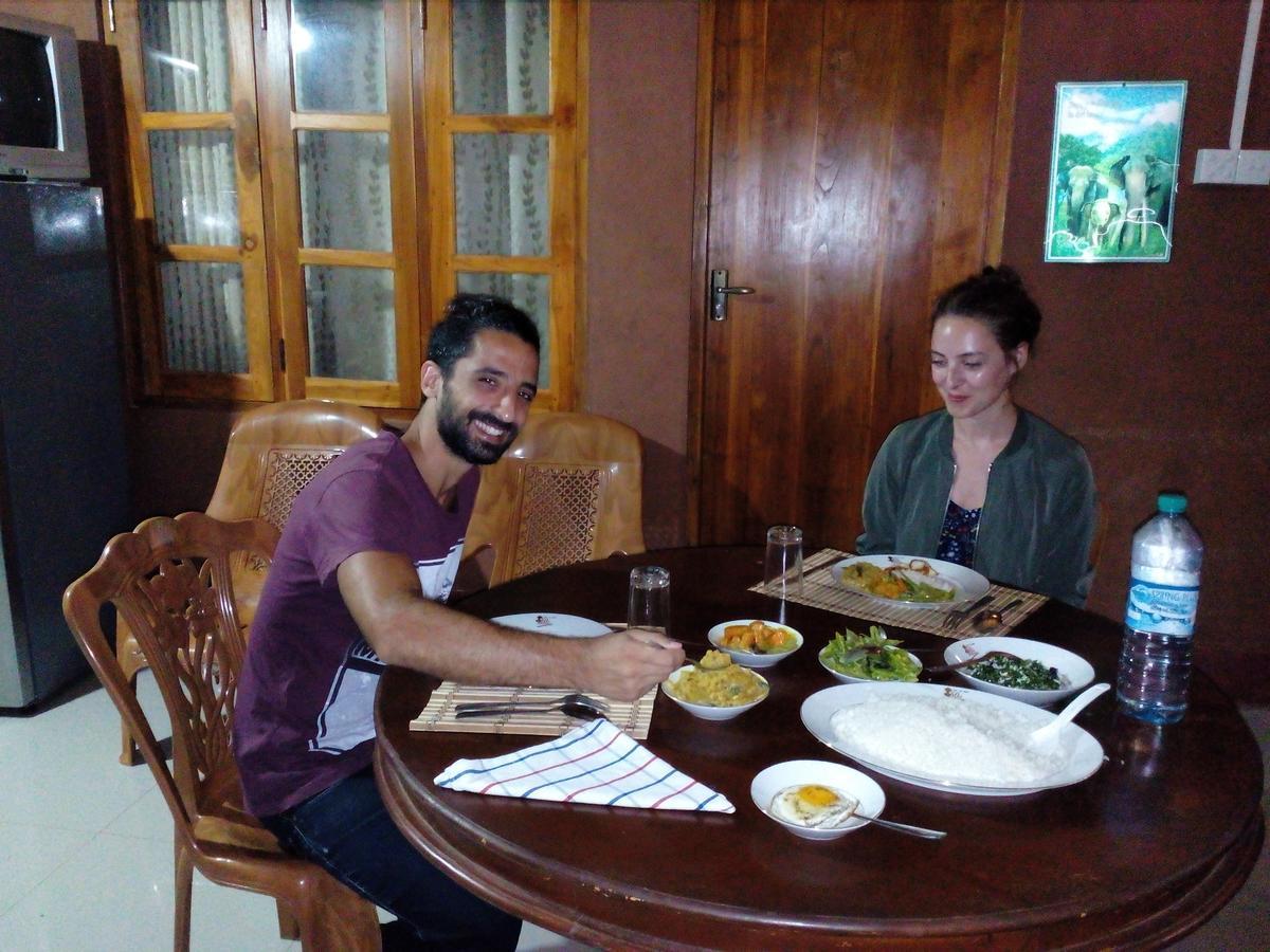 Leesa Villa Safari Resort Udawalawe Esterno foto